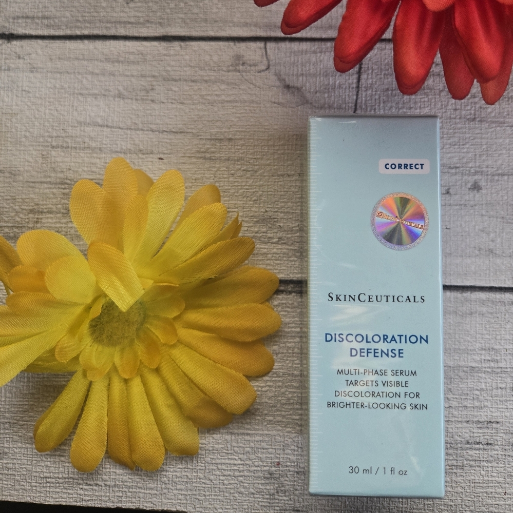 SkinCeuticals Discoloration Defense Serum - White